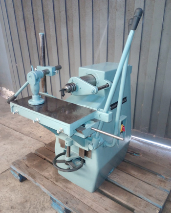 Furadeira horizontal Invicta Delta